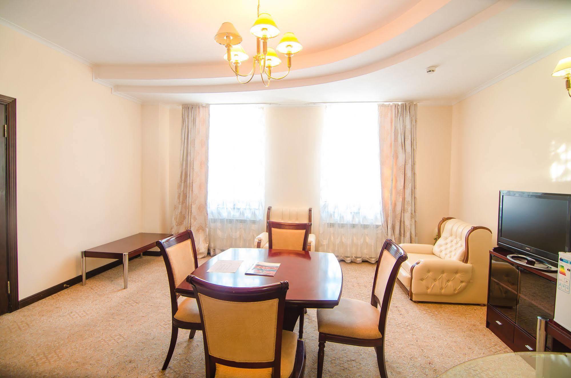 Parasat Hotel & Residence Almaty Exteriér fotografie